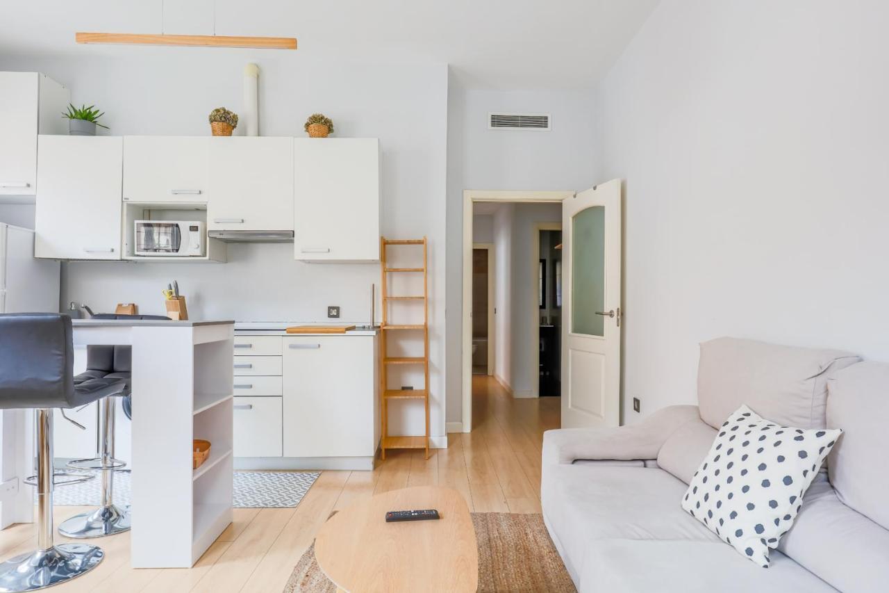 Bright Modern - 2Bedrooms 2Baths -Cuatro Caminos มาดริด ภายนอก รูปภาพ